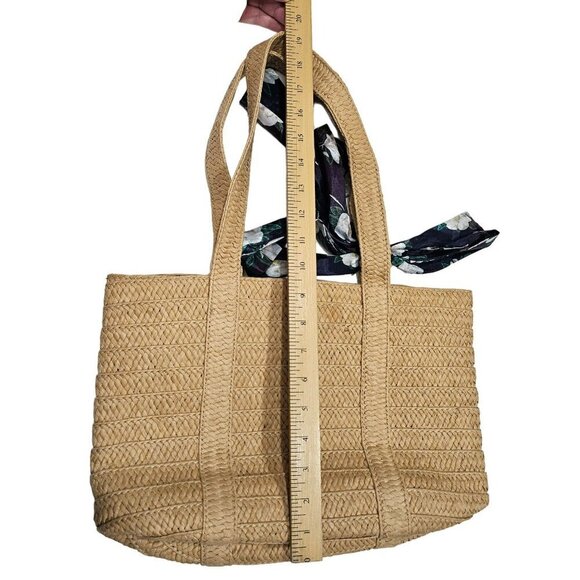Draper James Woven Straw Tote Bag With Navy Floral Scarf Accent Interior Pockets - Picture 7 of 9